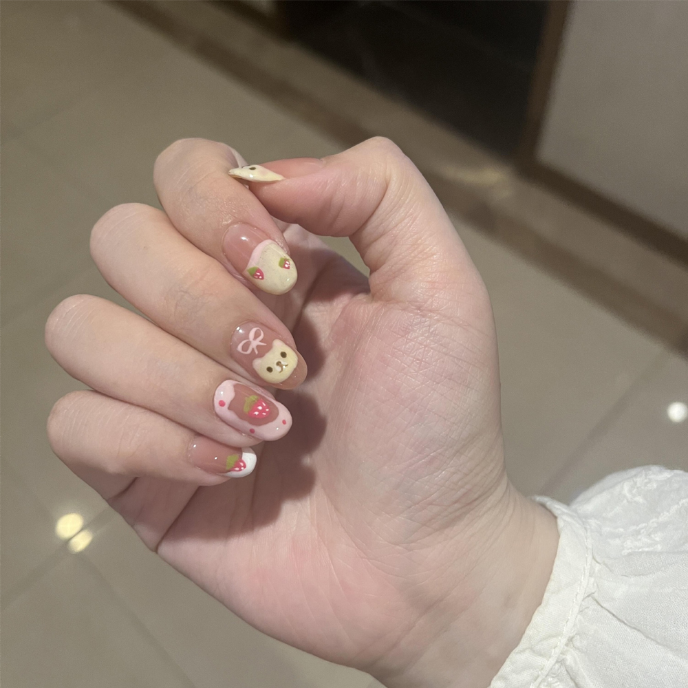 ピンクのイチゴとクマのデザインのアーモンド型つけ爪10個セッ - Nail Art Press On のレビューと価格